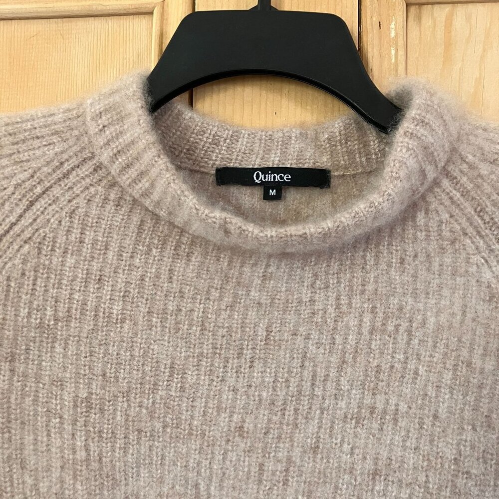 Quince Womens 100% Cashmere Thick Fisherman Ribbed Sweater Medium Beige FA EXC - Picture 5 of 12